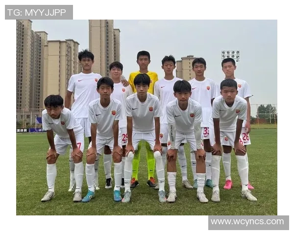 上海足球队在精英赛中的节奏表现分析与战术解读